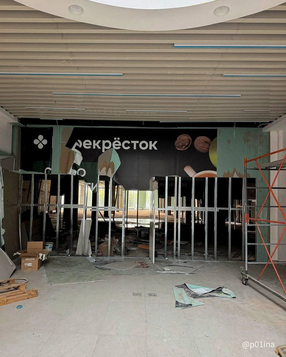 Здесь должны были открыться «Перекресток», «Бургер Кинг», ROSTIC’S | Источник: предоставлено автором
