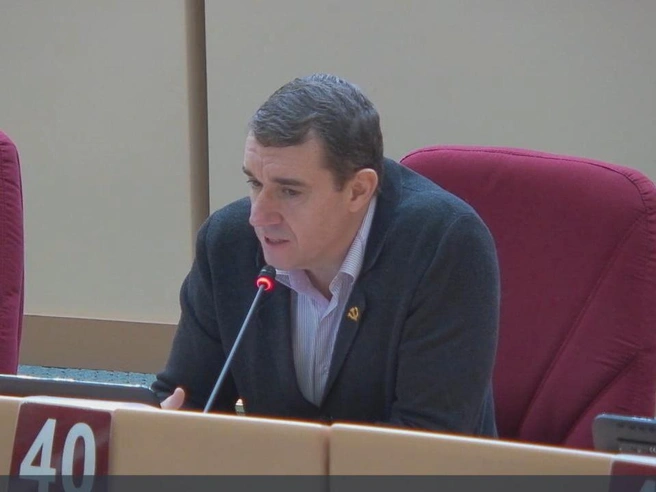 Позиции министерства ярко оппонировал коммунист Александр Анидалов | Источник: сайт Саратовской областной думы / srd.ru