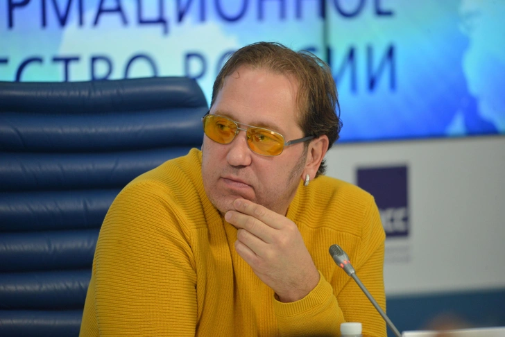 Александр Демидов | www.starhit.ru