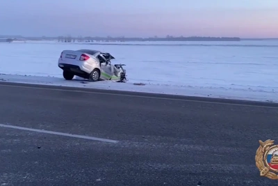 Car Crash Injures Three Medics on Siberia Highway