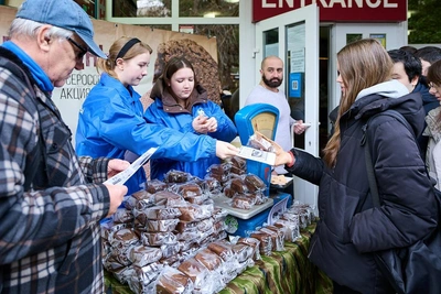 Сочинцам раздали по 125 граммов блокадного хлеба