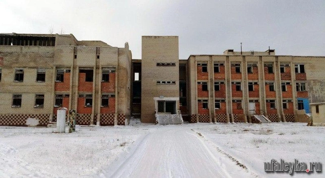 Когда-то в этом здании лечили детей | Источник: Уфалейка.ру | Новости Верхнего Уфалея / Vk.com