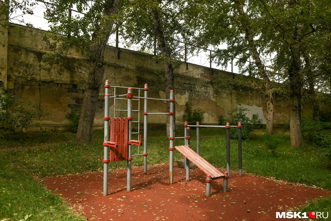 Тренировку девочка закончить не смогла | Источник: Артём Устюжанин / MSK1.RU