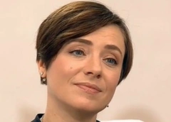 Тутта Ларсен: «Бывший муж изменял мне в нашей кровати»