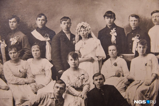 Массовые свадебные фотографии — большая редкость | Источник: Александр Ощепков / NGS.RU