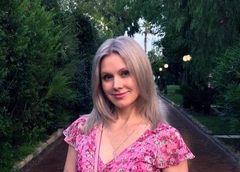 Певица Натали похоронила мужа, с которым прожила в браке более 30 лет