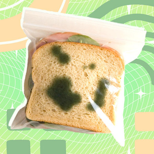 «Хлеб дьявола»: что будет, если случайно съесть продукт с плесенью