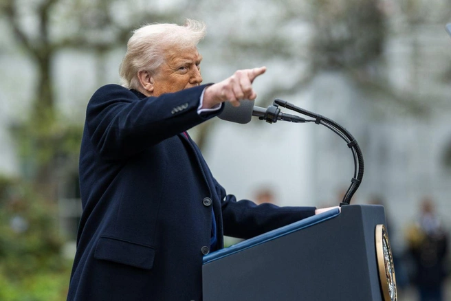 Фото с церемонии подписания указа о пошлинах | Источник: The White House / X