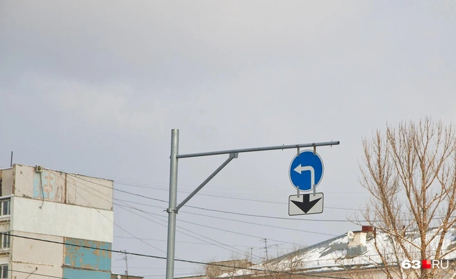 Поворот налево с улицы Ватутина на Новогоднюю хотят запретить в Новосибирске | Источник: Роман Данилкин / 63.RU