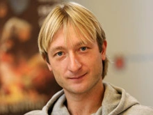Евгений Плющенко зарабатывает всего 90 тысяч рублей