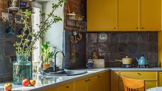 Черная сантехника на кухне: 30+ примеров