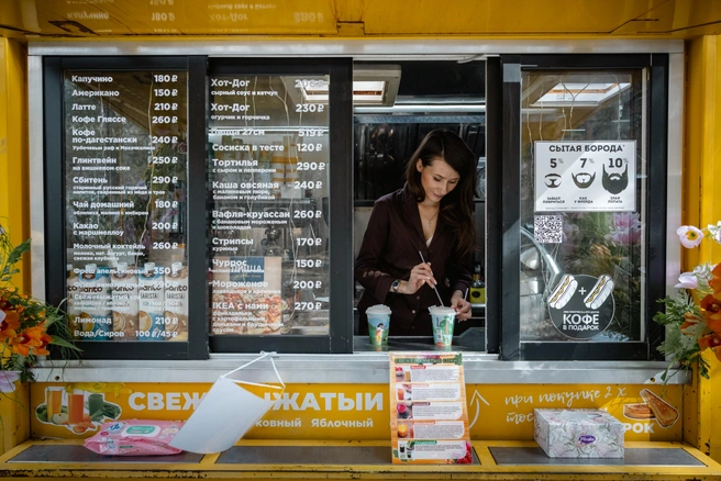 Пары месяцев хватило, чтобы у Дарьи образовалась группа поклонников. И речь не только о вкусном кофе | Источник: Наталья Лапцевич