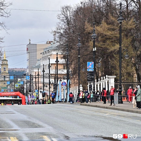 Город в ожидании бегунов | Источник: Василина Любимова / 59.RU 