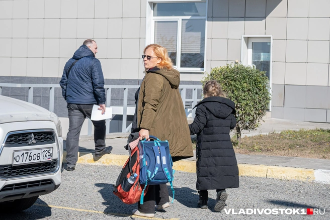 Женщина сама попросила отвести помыться ее дочь | Источник: Елена Буйвол / VLADIVOSTOK1.RU