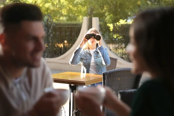 «Его бывшая лезет в наши отношения»: кто в этом виноват?