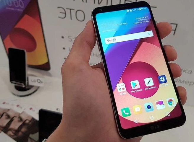 Дешевый конкурент iPhone X начал продаваться в России | ya62.ru