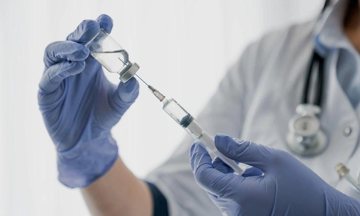 В Институте Пастера создали вакцину, блокирующую развитие анафилактического шока | Источник: iStockphoto/Inside Creative House