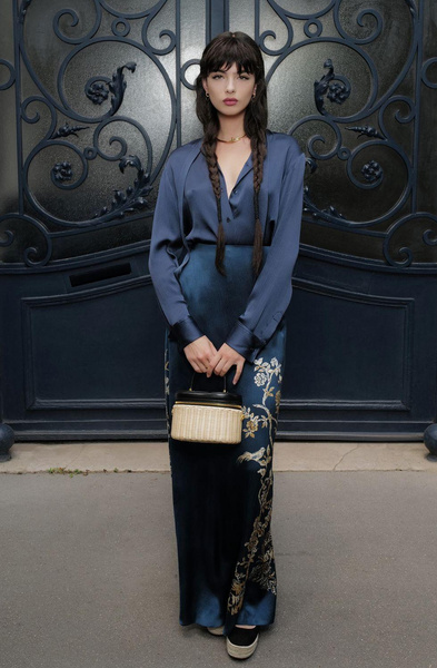 Украла шоу: Дева Кассель забрала на себя все внимание на показе Dior