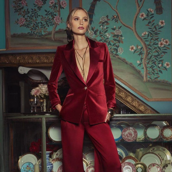 Источник: Социальные сети