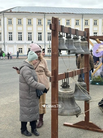 Можно было попробовать себя в роли звонаря | Источник: Ксения Ткаченко / 76.RU