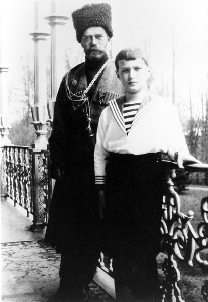 гемофилия в семье королевы виктории семье романовых в истории россии в королевских семьях