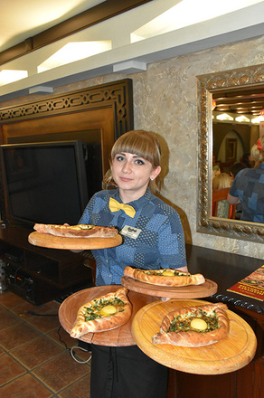 Фестиваль хачапури в ресторане Шафран