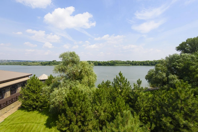 Сочетание передовых технологий, опыта специалистов и природных факторов позволяют в быстрые сроки добиться заметного результата | Источник: «Шато у реки»