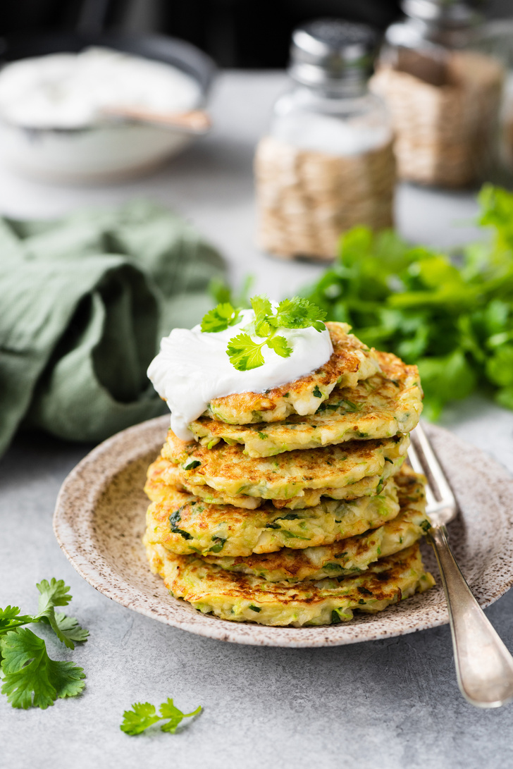 Летняя кухня: 5 простых блюд из кабачков