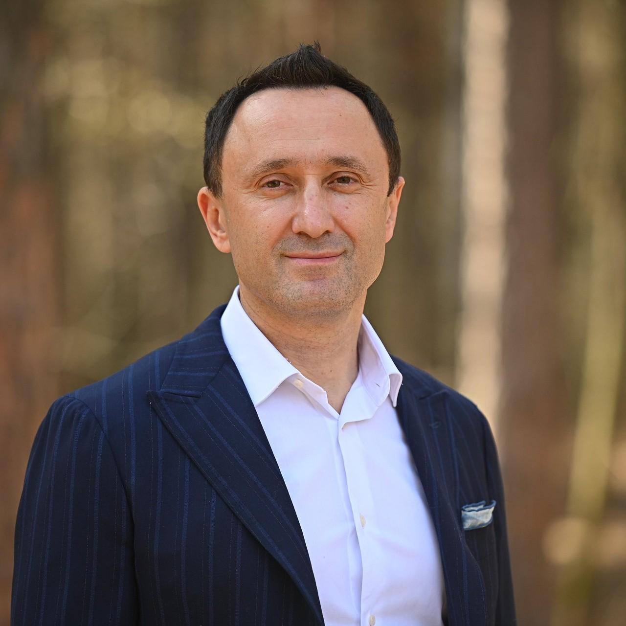 <p>Сергей Яковцев</p>
