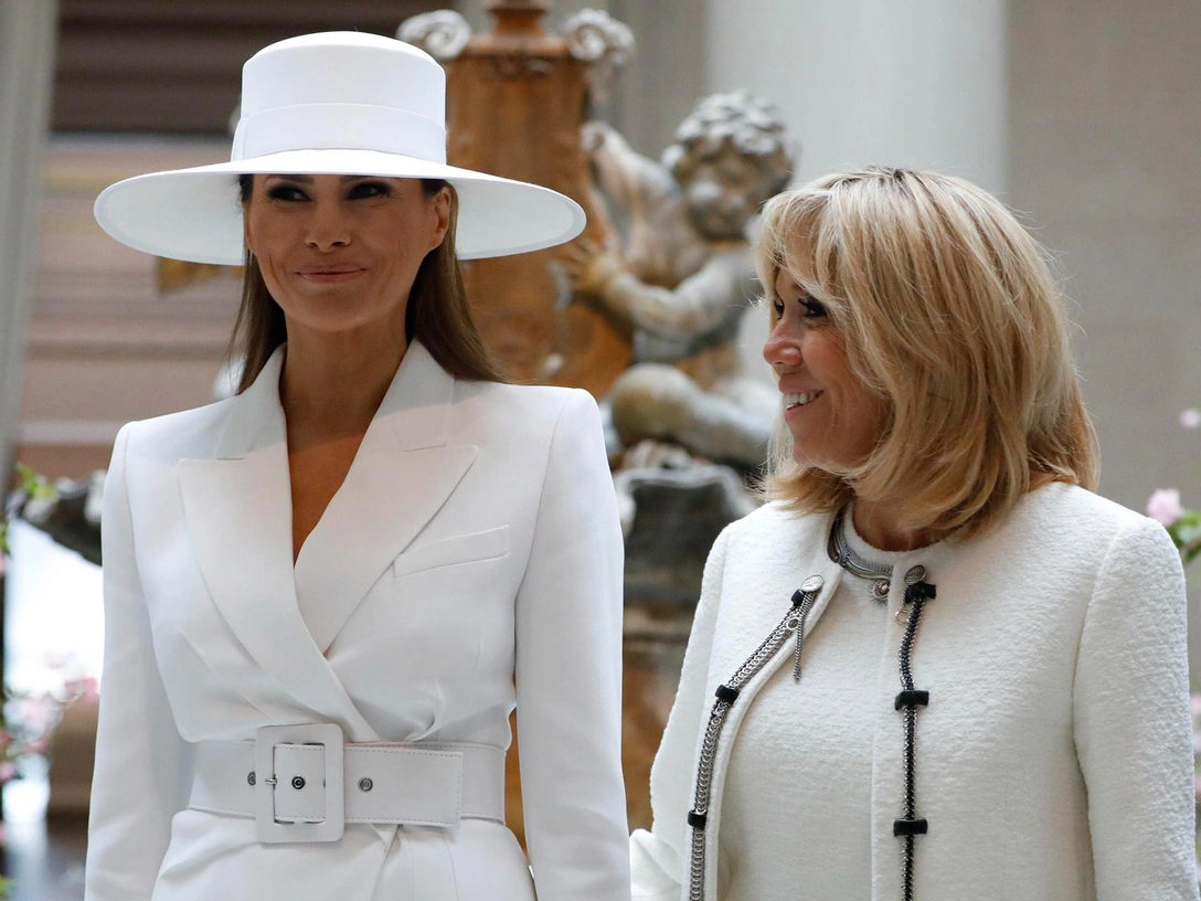 Брижит Макрон и Мелания Трамп | marieclaire.ru