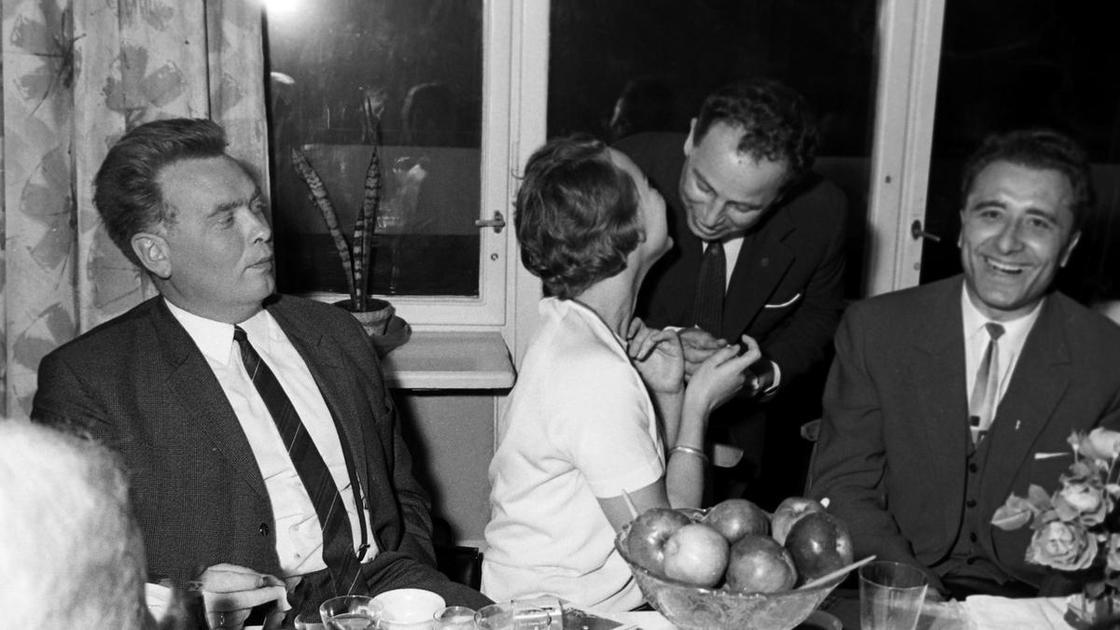 Как &laquo;советский Эпштейн&raquo; превратил московскую дачу в бордель для комсомольской элиты