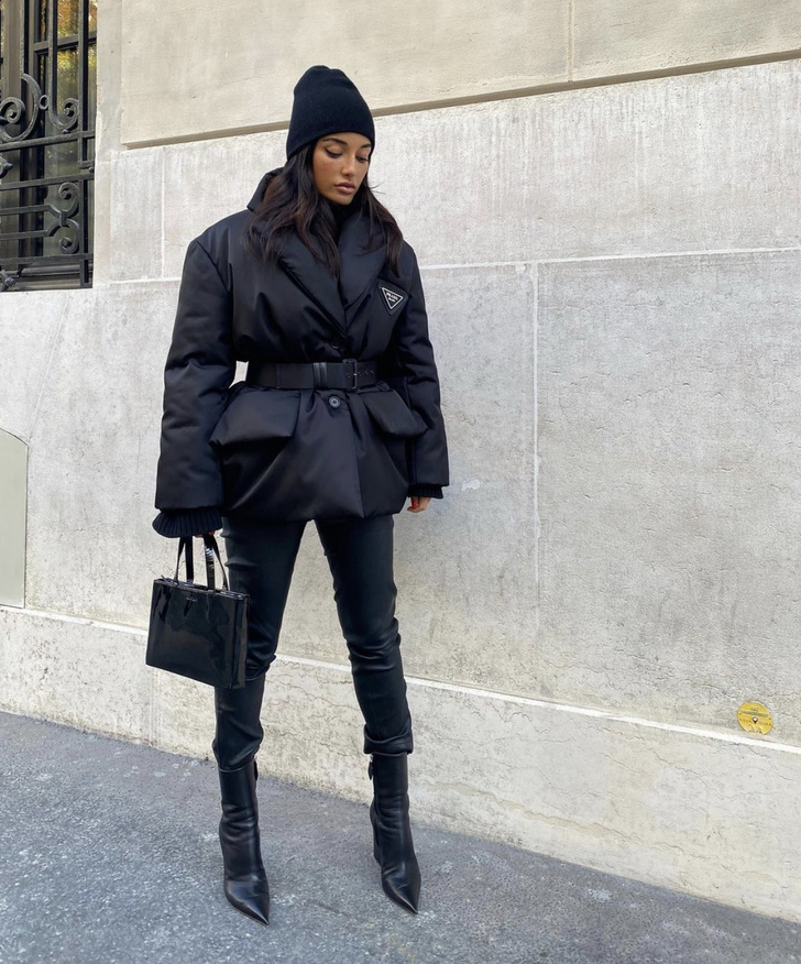 Да, зима — это черный. И даже модная парижанка Амина Муадди это признает