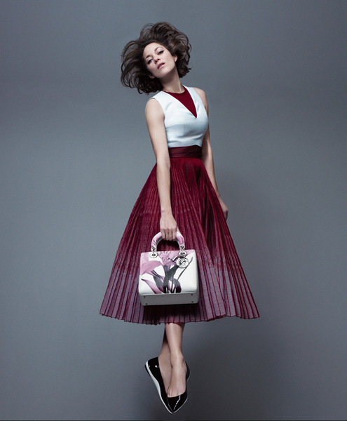 Марион Котийяр вновь снялась в рекламе Dior