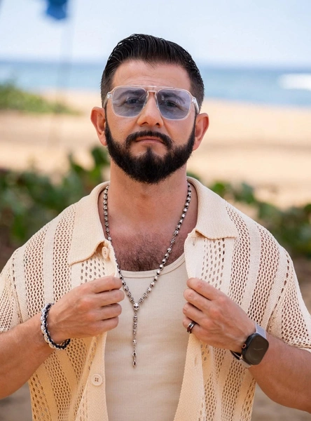 Михаил Галустян | www.starhit.ru