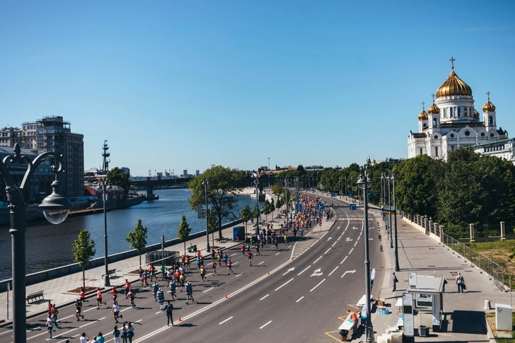 Московский полумарафон 16 мая 2021 перенесен на новую дату | woman.ru