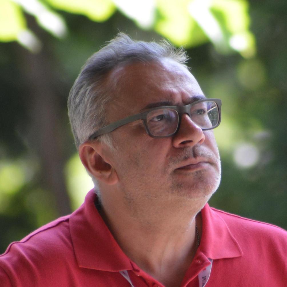 Попался! Константина Меладзе и его новую юную музу застукали во время шопинга в Испании