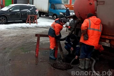 Восемь бригад ликвидируют подтопления в Вологде