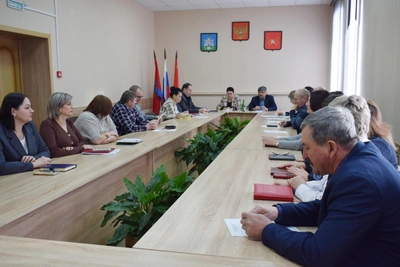 Заседание Новодеревеньковского районного Совета народных депутатов