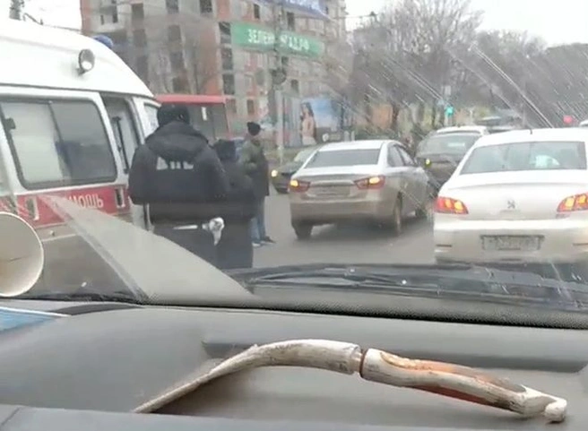 В массовом ДТП на Касимовском шоссе серьезно пострадала семилетняя девочка | ya62.ru