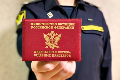 Студента-взяточника заставили вернуть диплом