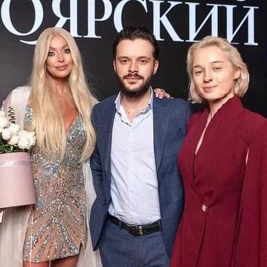 Волочкова о том, почему Ариадна не пошла с мужем в загс: «Она хочет как мама, а не жена моего бывшего. Там только пожалеть можно»