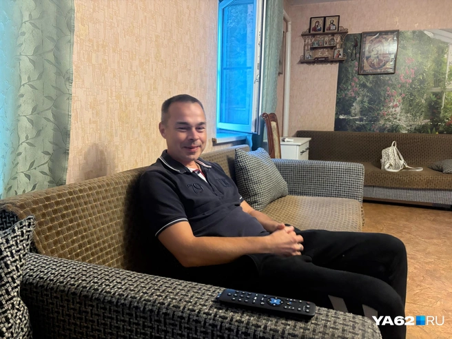 Гриша несколько дней провел на улице и мечтает вернуться домой | Источник: Дарья Ходосевич / YA62.RU
