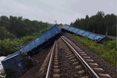 Сход товарняка в Пермском крае задержал поезда в Тюмень