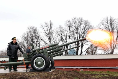 Полуденный выстрел сменил дислокацию в Петербурге
