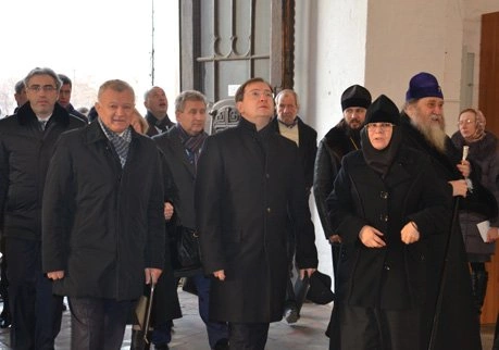 Мединский возложил цветы к памятнику Олегу Рязанскому | ya62.ru
