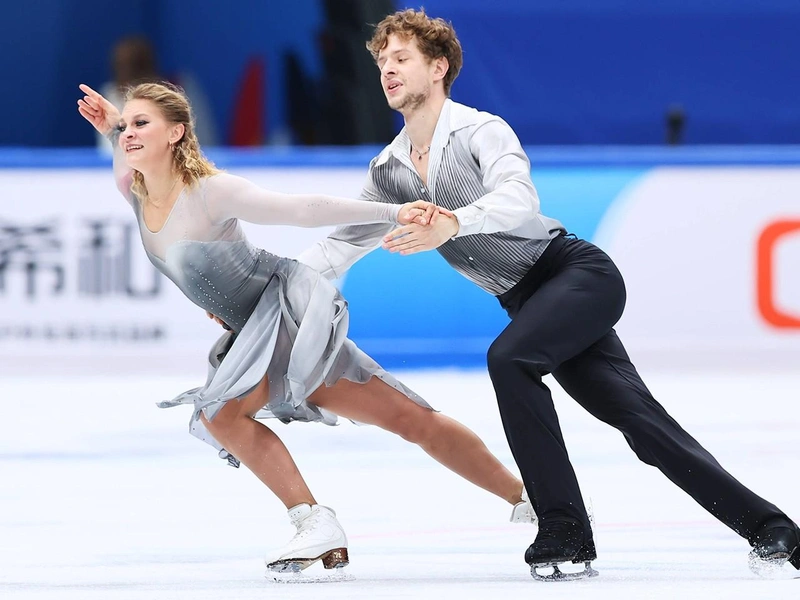 Россия+Европа=золотая медаль: 40 фото самых красивых пар на чемпионате по фигурному катанию