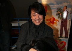 Бренд одежды, особняк в Подмосковье, роскошный пентхаус в Нью-Йорке: что Валентин Юдашкин оставил семье