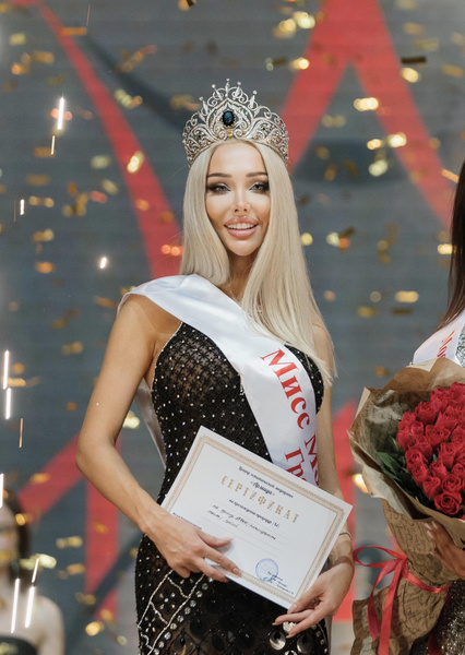 25-летняя «Мисс Москва — 2023» Ангелина Бреженская про соперничество на конкурсе, пластику и жениха