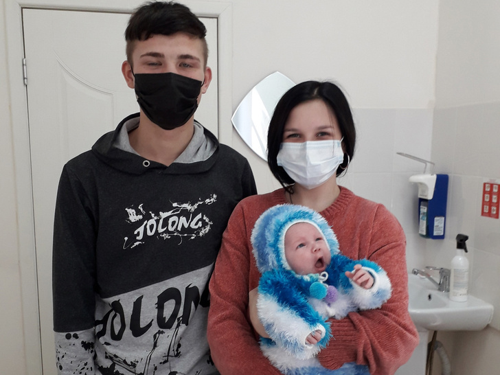 Спасли новорожденного мальчика от коронавируса