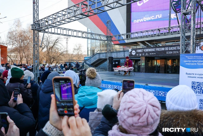 А пока — буддистский обряд очищения | Источник: Ксения Филимонова / «ИрСити»